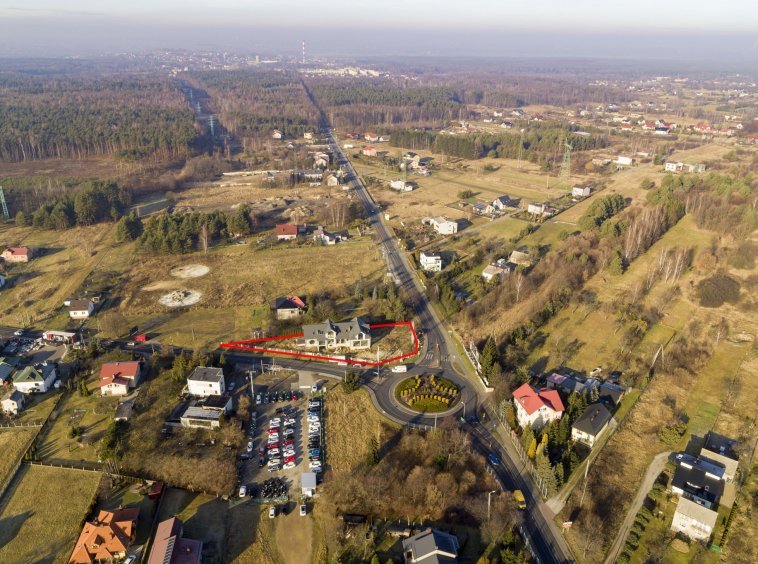 Budynek Handlowo Usługowy Przy Rondzie !!!